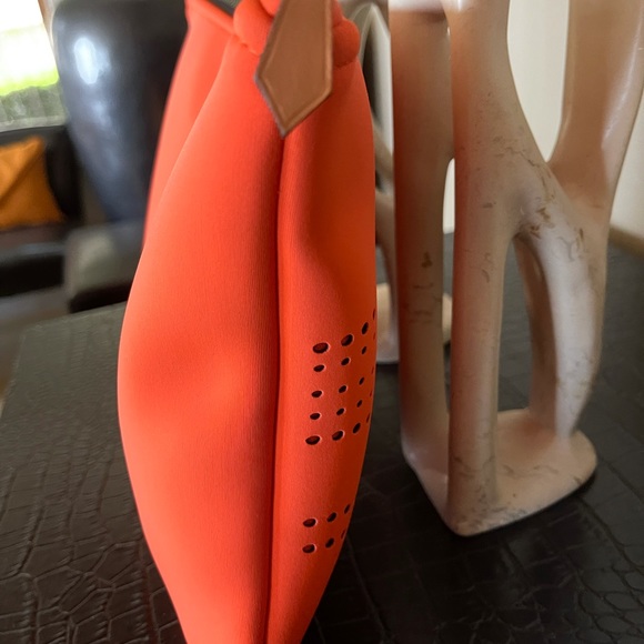 HERMES ORANGE CLUTCH BAg - Picture 6 of 10